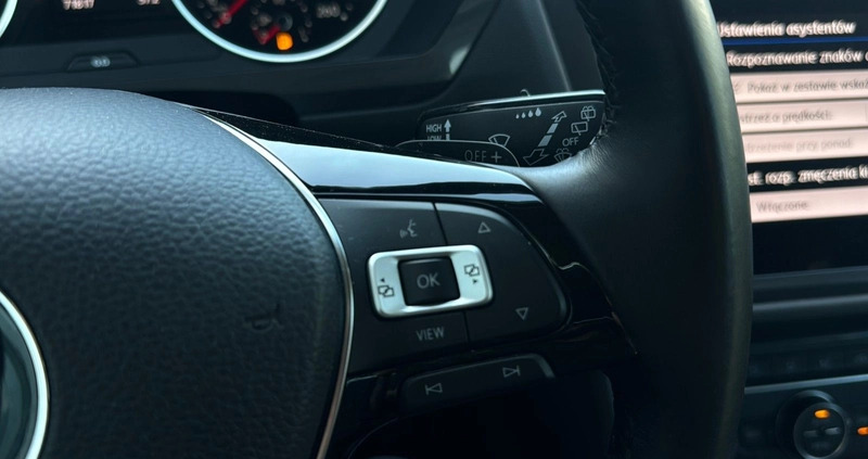 Volkswagen Tiguan Allspace cena 119000 przebieg: 71815, rok produkcji 2020 z Stary Sącz małe 379